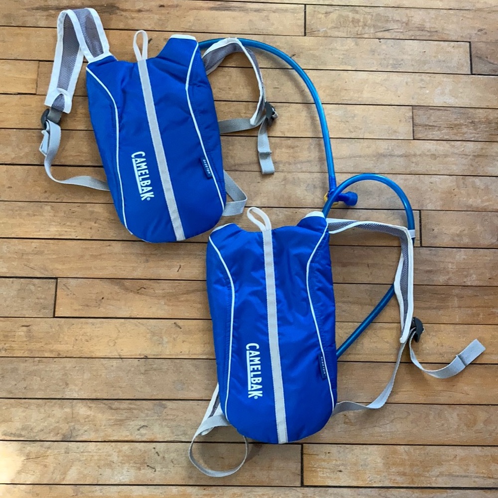 Set of 2 Camelbak Skeeter 1.5 Liter Hiking Backpack Kids Youth